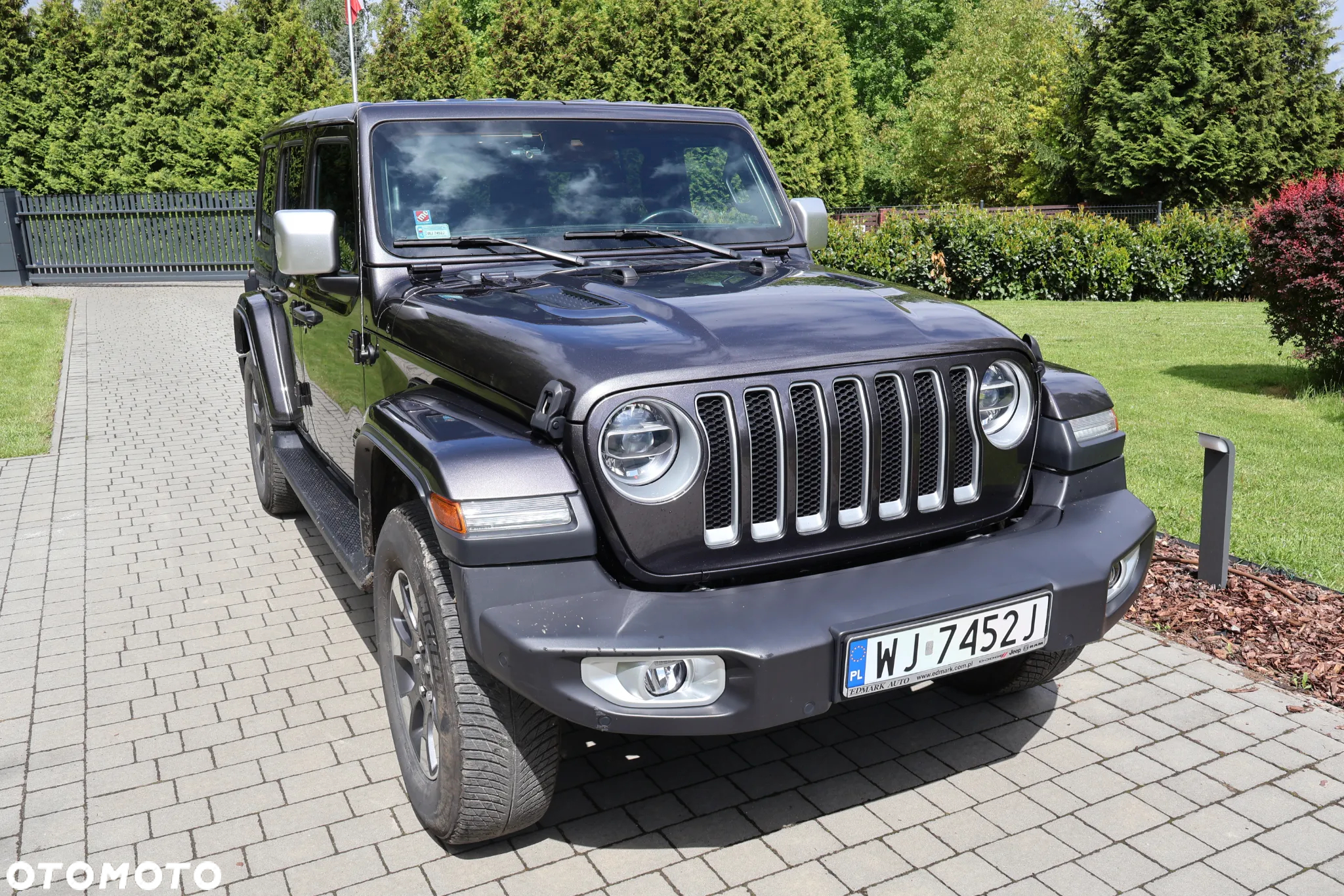 Jeep Wrangler - 8