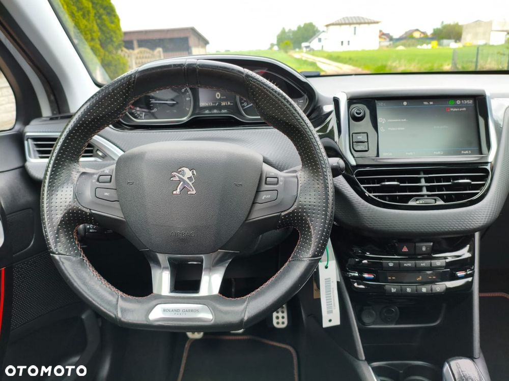 Peugeot 208 - 27