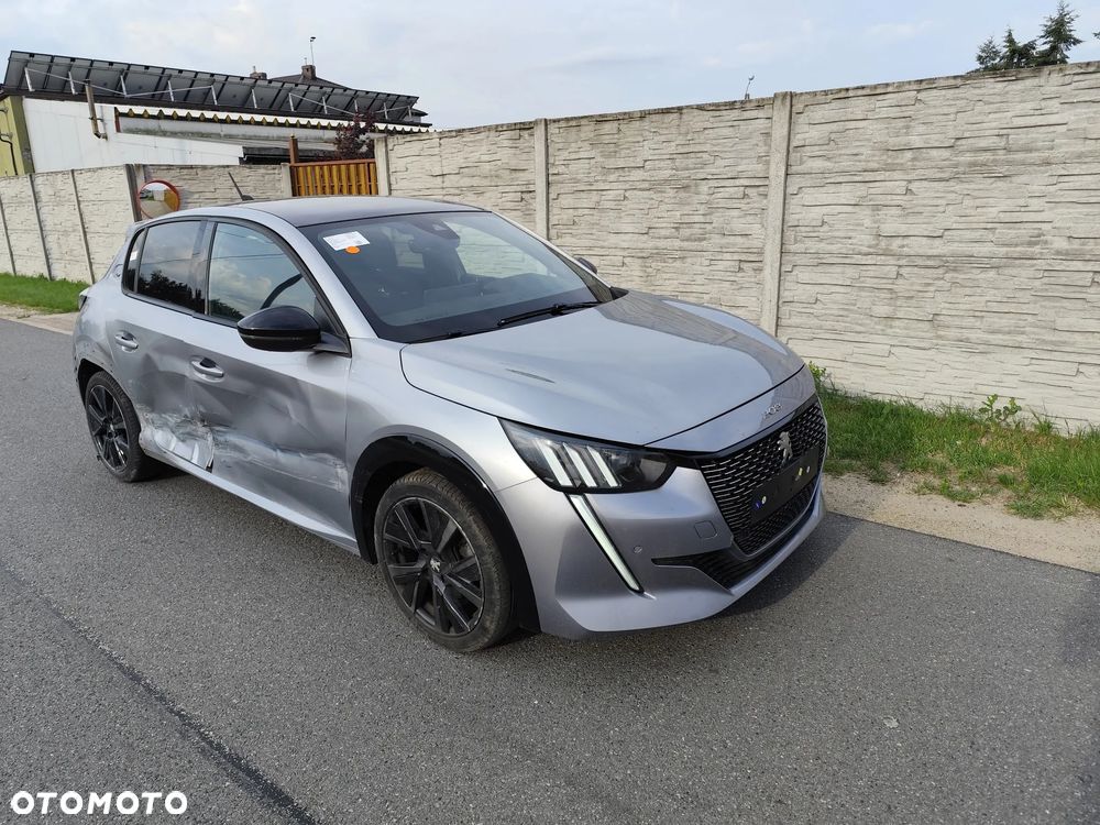Peugeot 208 PureTech 130 EAT8 GT - 10