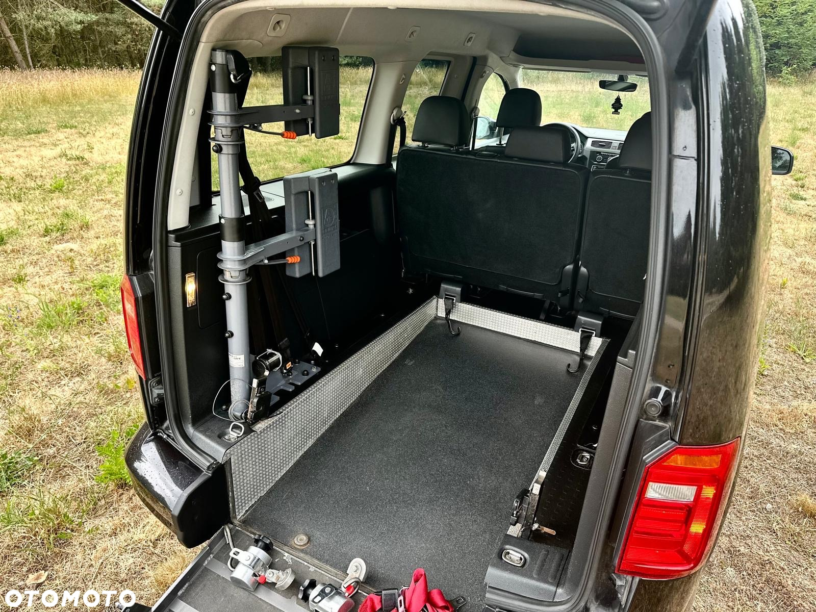 Volkswagen Caddy Maxi 2.0 TDI Comfortline DSG - 3