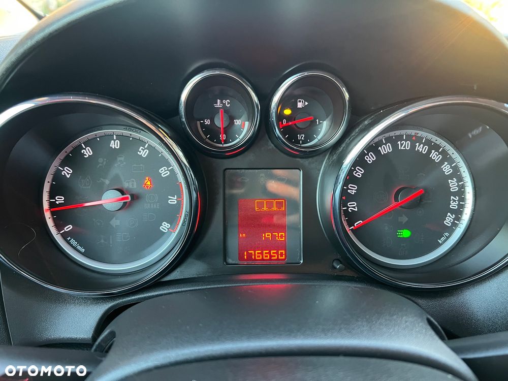 Opel Astra 1.4 EcoFLEX Edition - 11