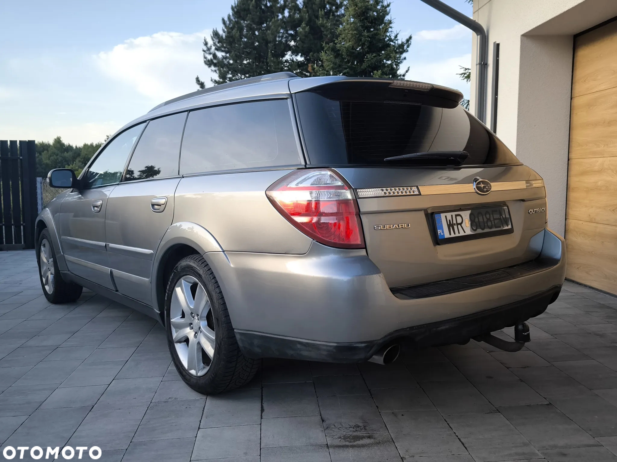 Subaru Outback 2.5 - 3