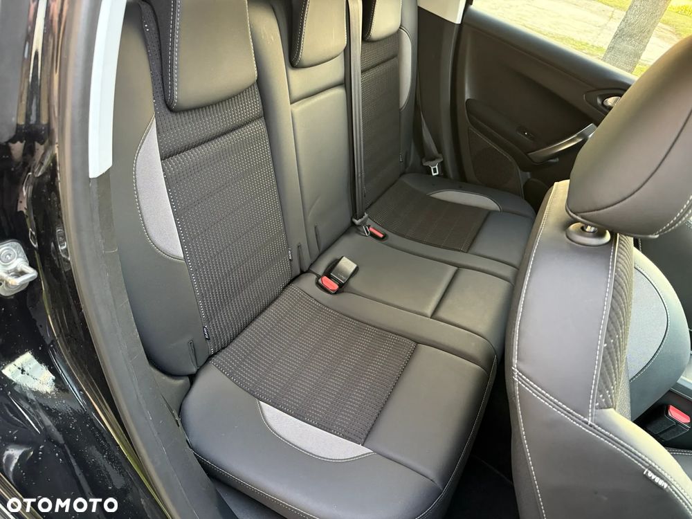 Peugeot 2008 1.5 BlueHDi Allure - 20