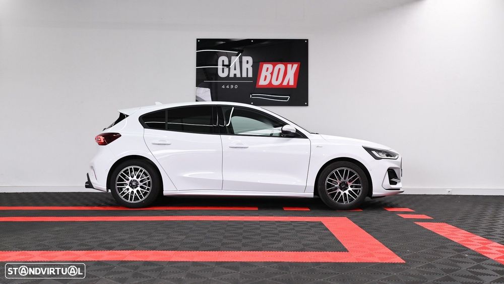 Ford Focus 1.0 EcoBoost MHEV ST-Line X Aut. - 17