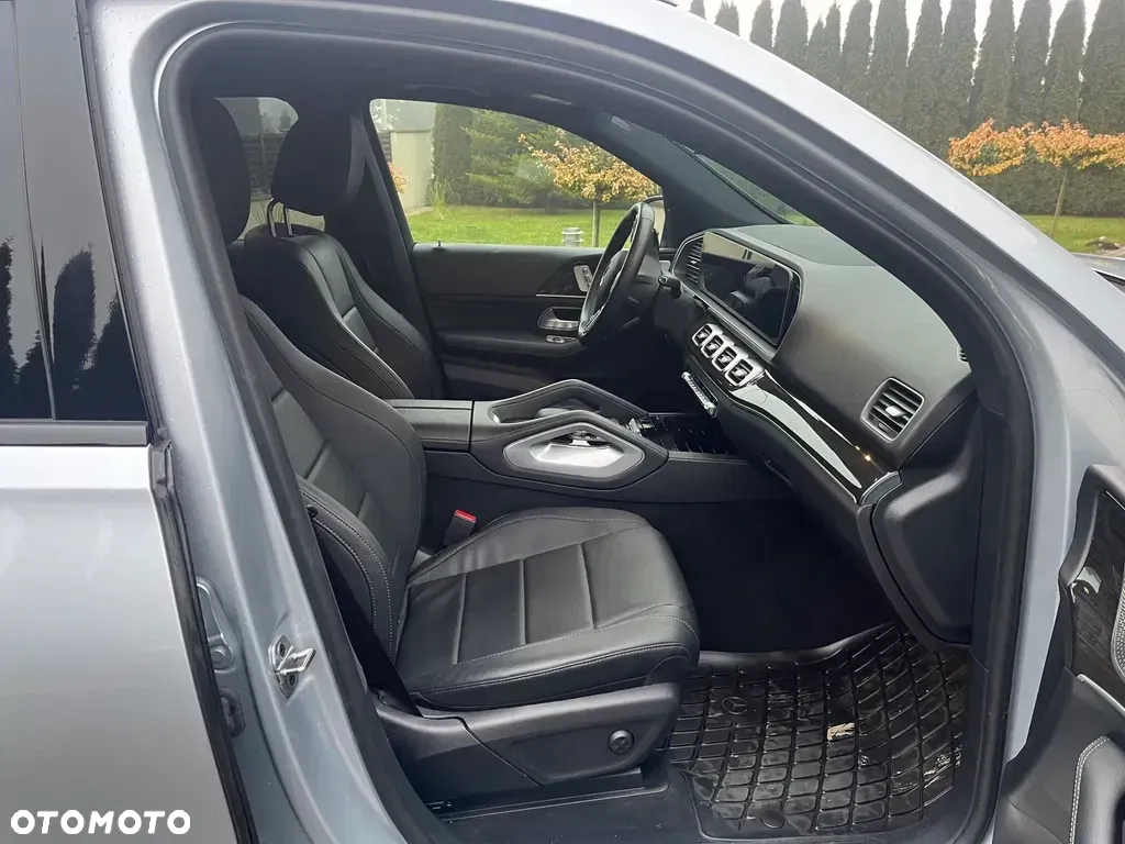 Mercedes-Benz GLE - 22
