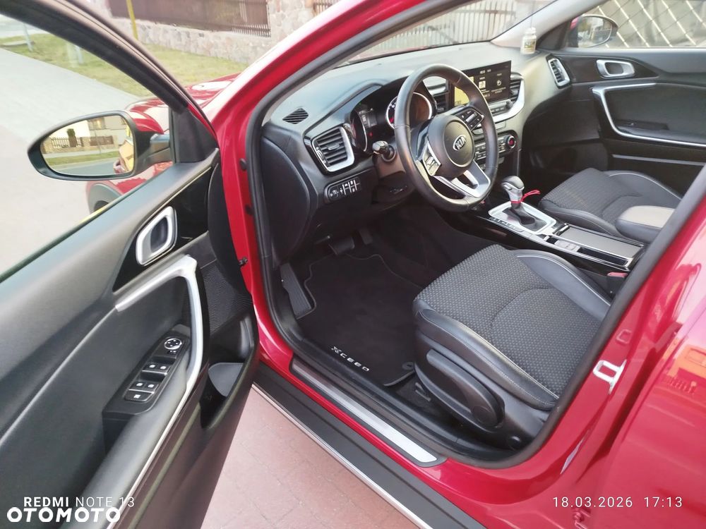 Kia XCeed - 8