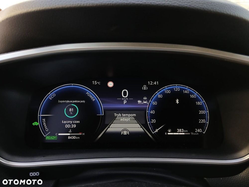Toyota Corolla Cross 2.0 Hybrid Style AWD - 28