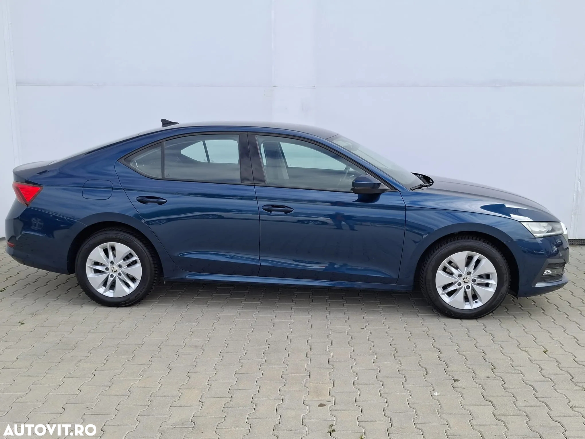 Skoda Octavia 1.0 TSI DSG Mild Hybrid Ambition - 2