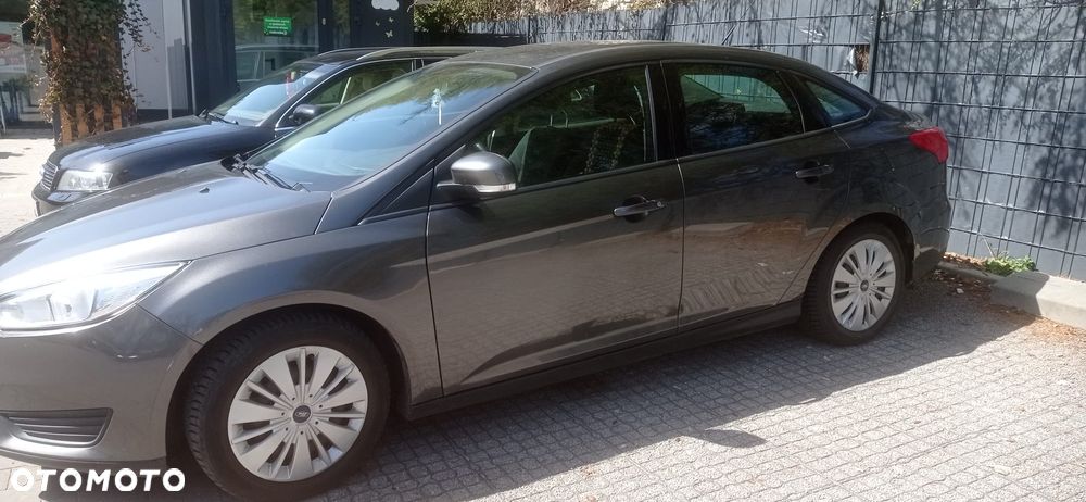 Ford Focus 1.6 Titanium - 3