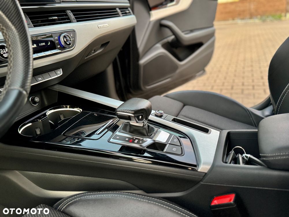 Audi A4 Avant 40 TDI quattro S tronic S line - 22