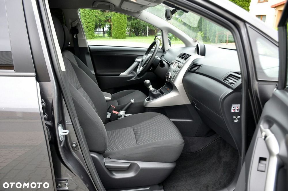 Toyota Verso - 17