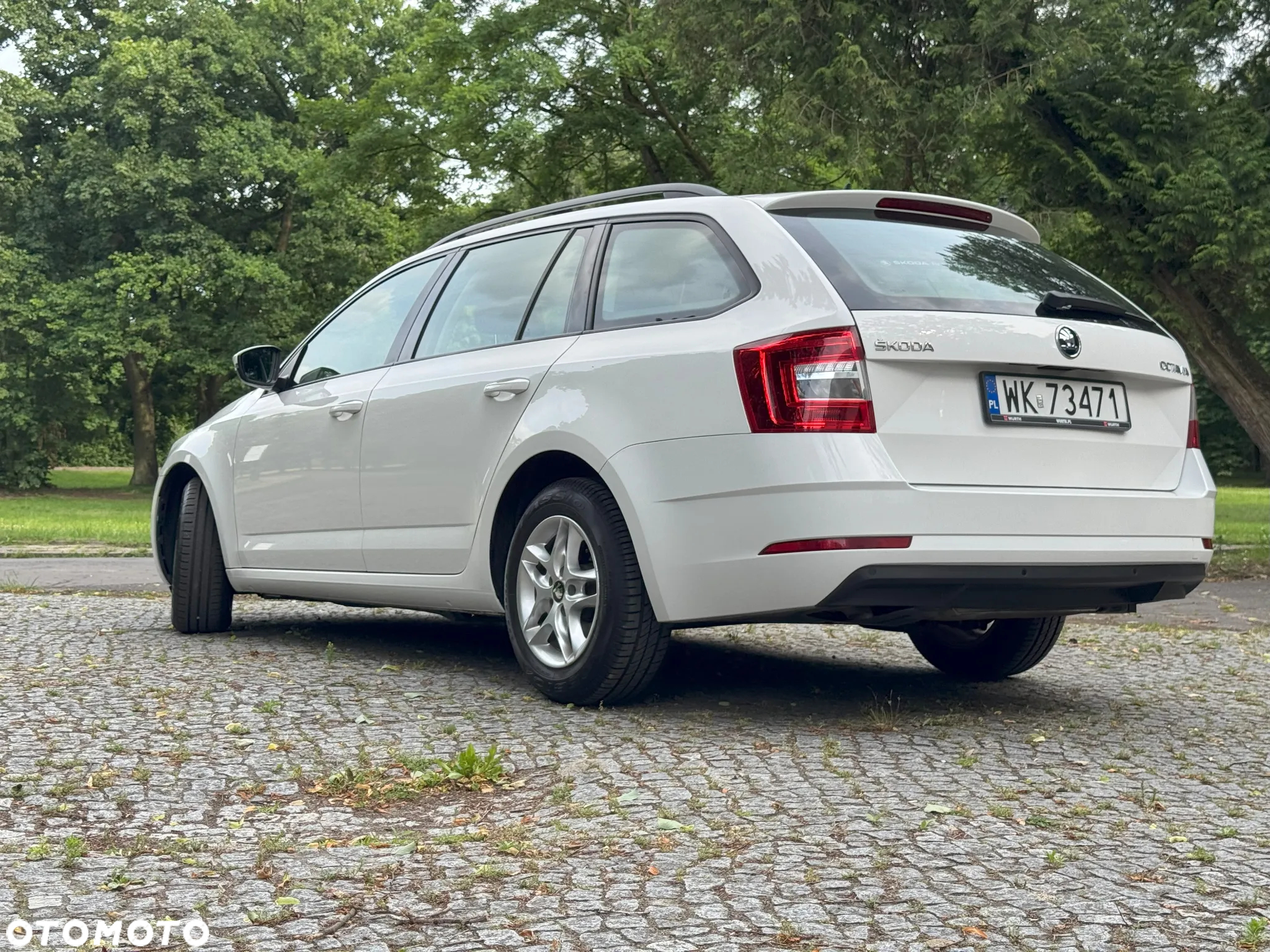 Skoda Octavia 1.6 TDI Active - 4