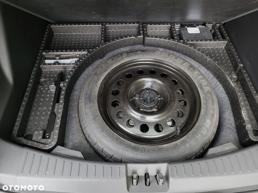 Ford Kuga 1.5 EcoBoost 4WD Trend - 37