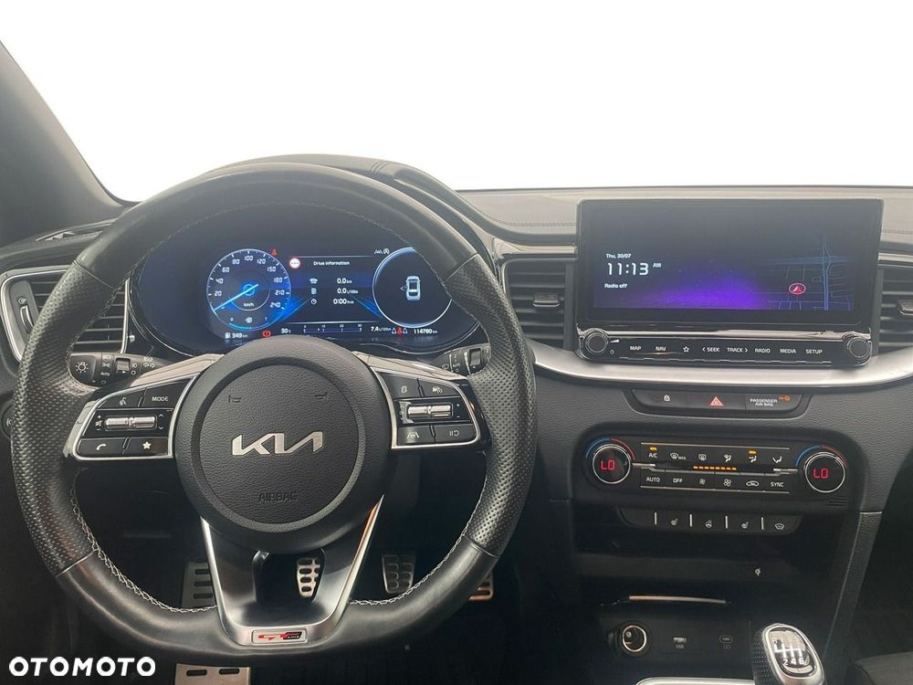 Kia ProCeed - 10