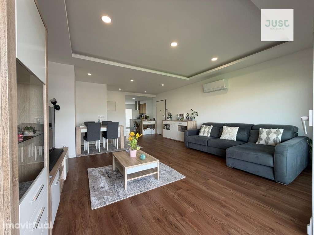 Apartamento T3 Com varandas amplas, vista desafogada e localização ... - Grande imagem: 2/30