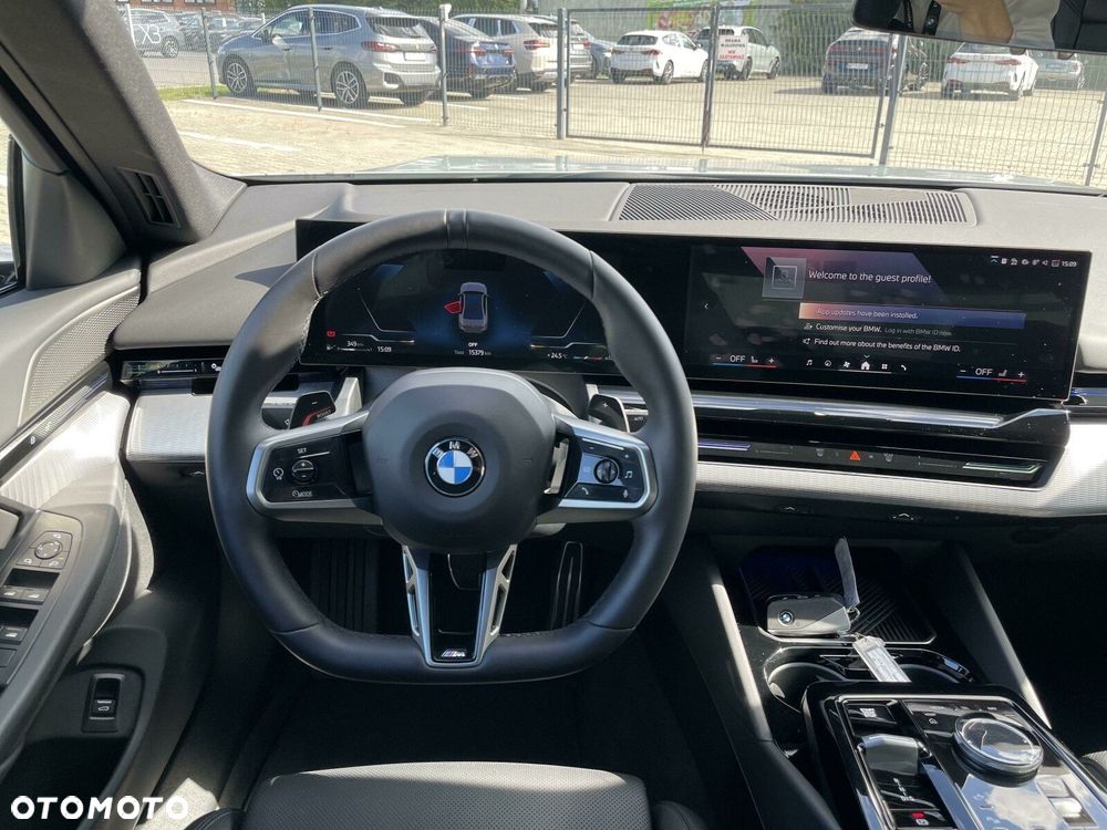 BMW Seria 5 520d xDrive mHEV M Sport - 12