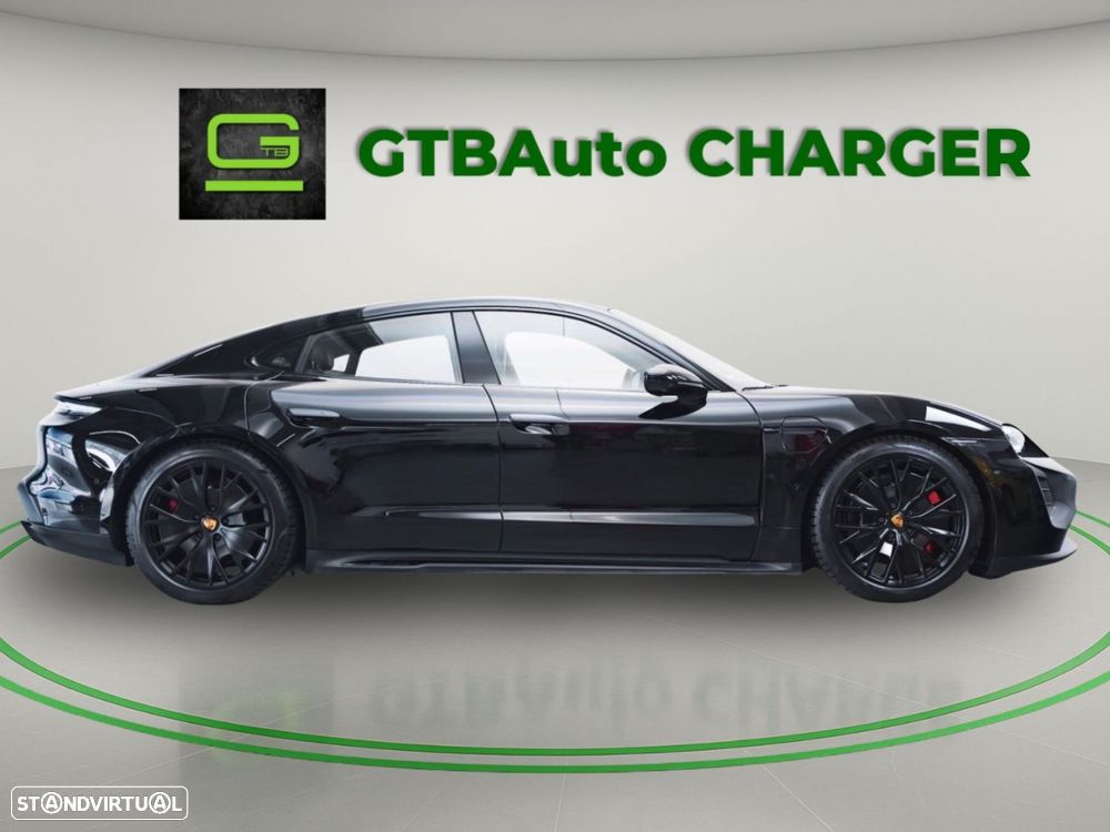 Porsche Taycan - 5