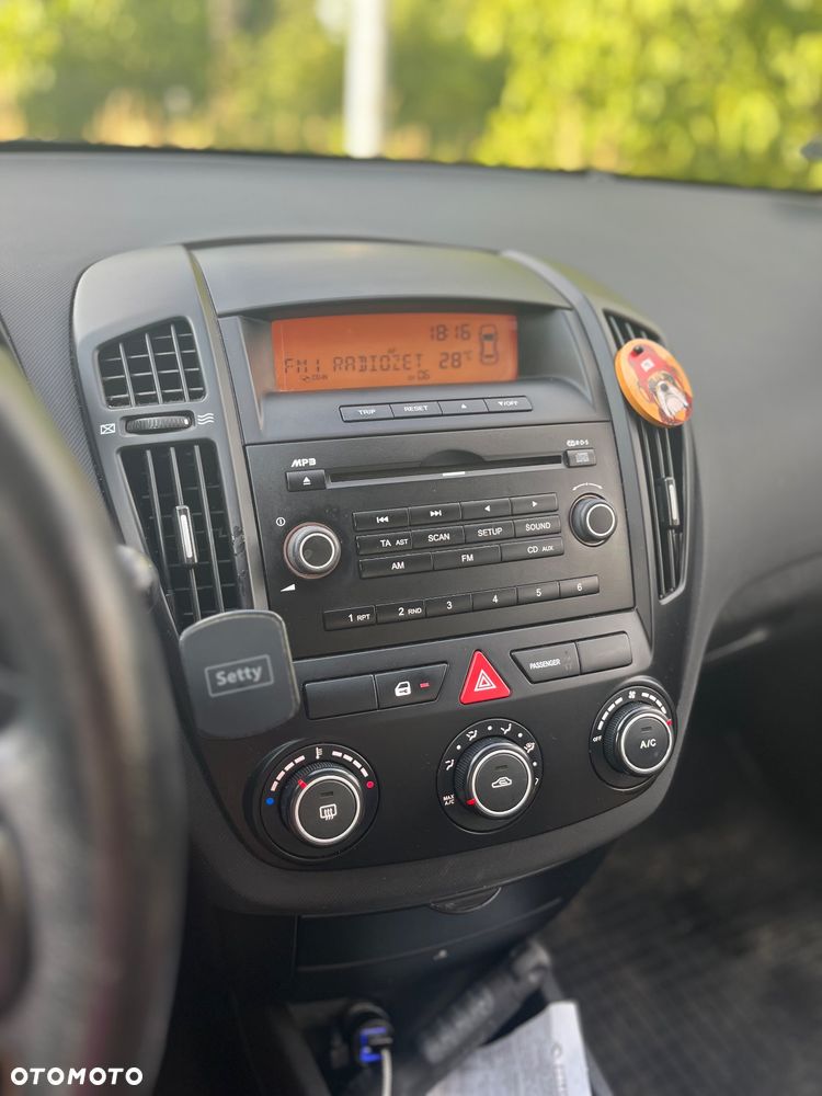 Kia Ceed 1.4 Optimum - 11