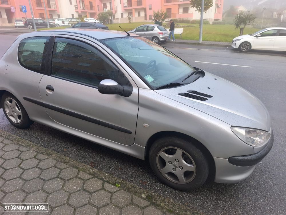 Peugeot 206 1.4 HDi ColorLine - 1