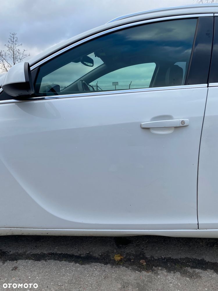 Opel Insignia 2.0 CDTI Cosmo S&S - 23