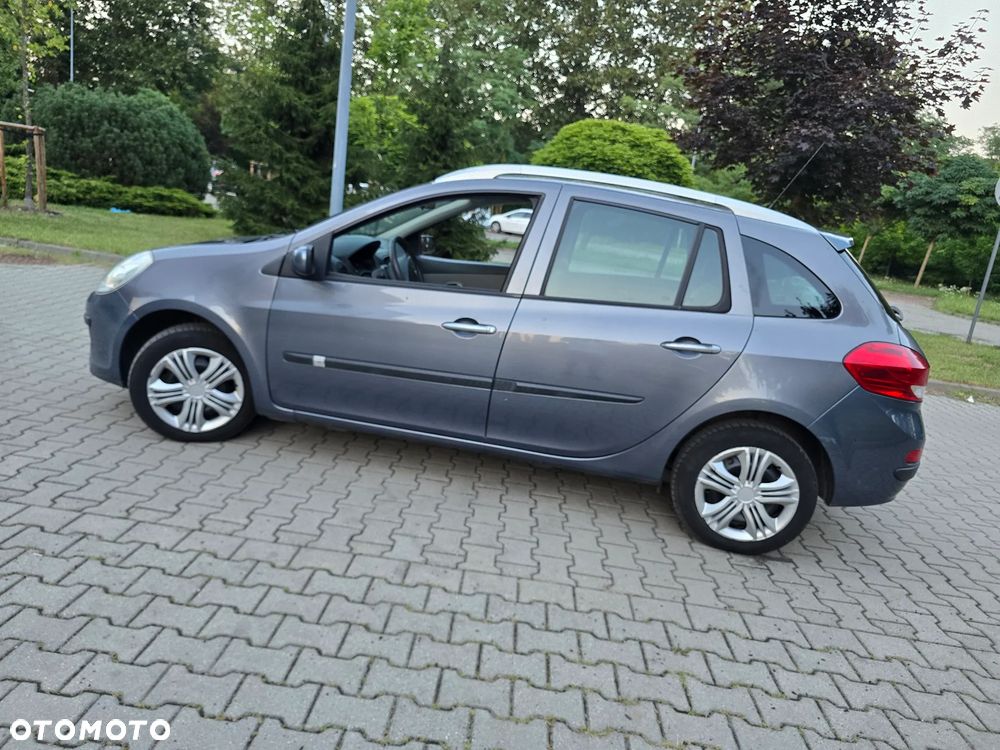 Renault Clio 1.2 16V All Inclusive - 24