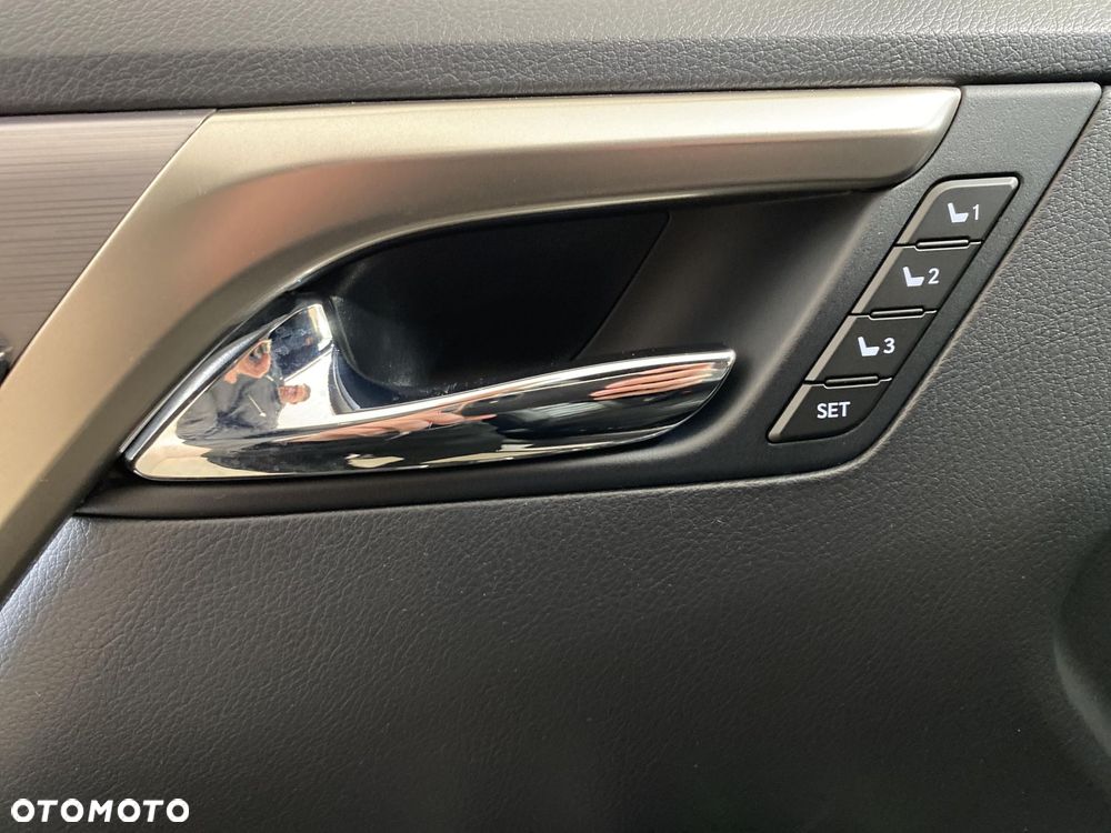 Lexus RX 450h F Sport Edition - 12