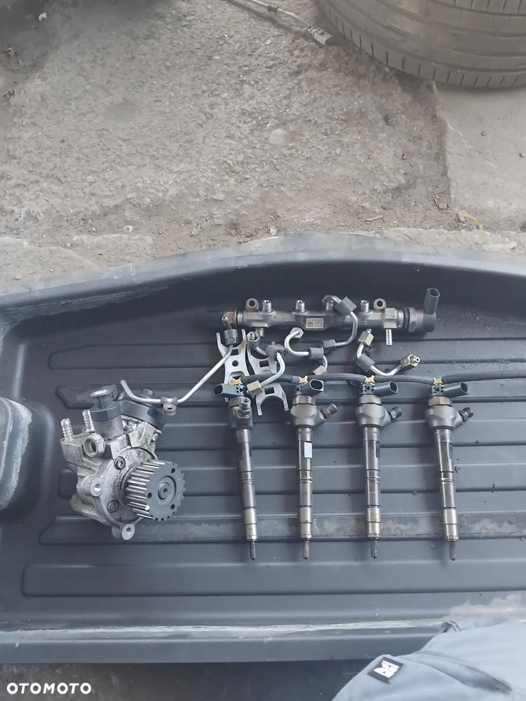 Układ paliwowy do VW Skoda 2.0tdi 04L 130 277E