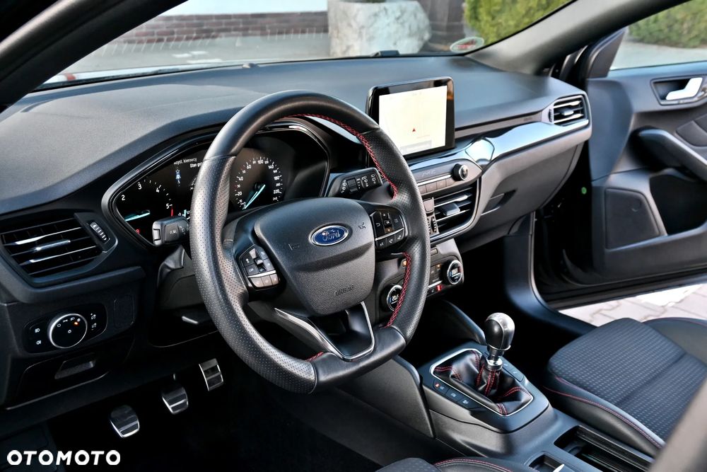 Ford Focus 1.5 EcoBlue SCR ST-Line - 35