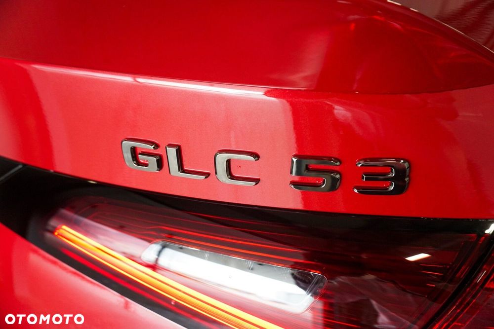 Mercedes-Benz GLC - 22