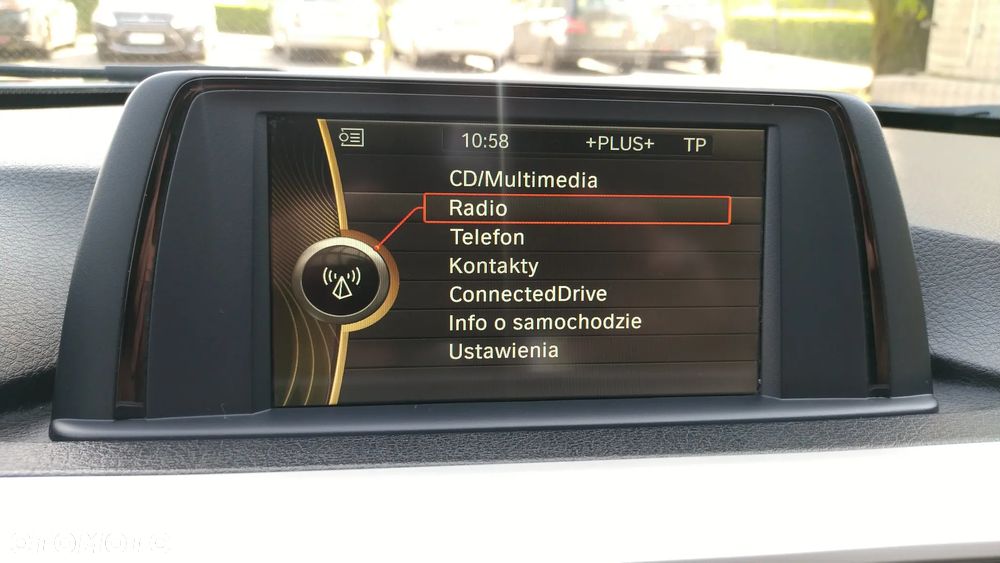 BMW Seria 3 320d xDrive - 23