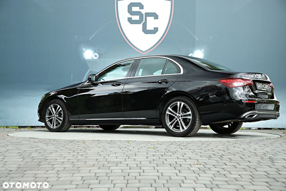 Mercedes-Benz Klasa E 220 d 4-Matic Avantgarde - 5