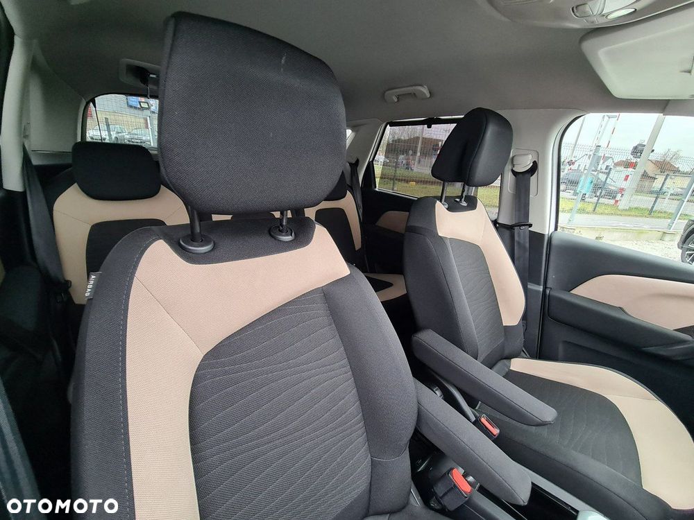 Citroën C4 Picasso PureTech 130 Stop&Start SHINE - 27