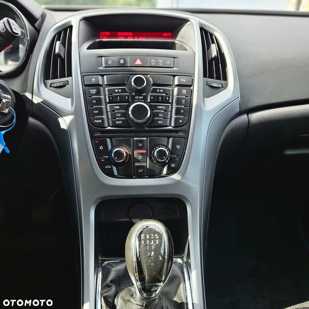 Opel Astra - 17