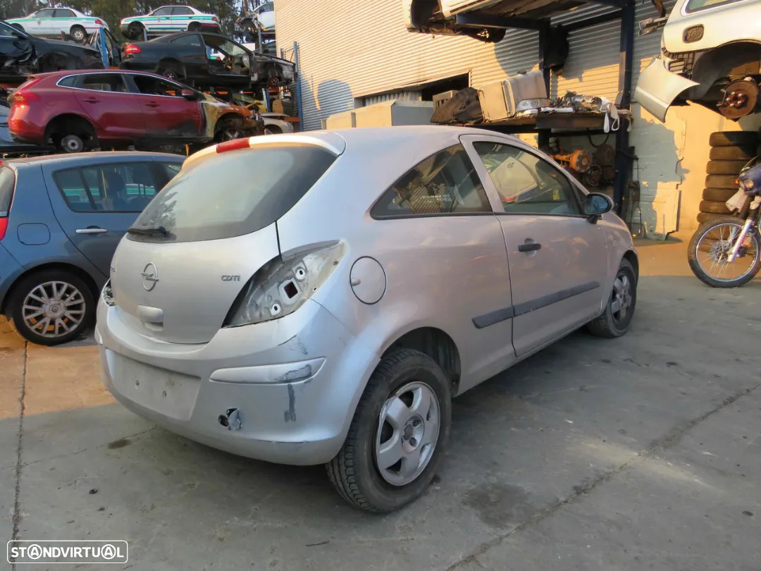Opel Corsa D 1.3 CDTI (75Cv) de 2007 - Peças Usadas (8169) - 4