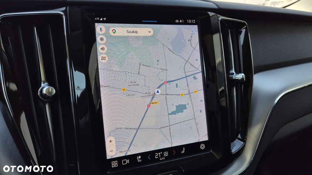 Volvo XC 60 T6 Plug-In Hybrid AWD Inscription Expression - 13