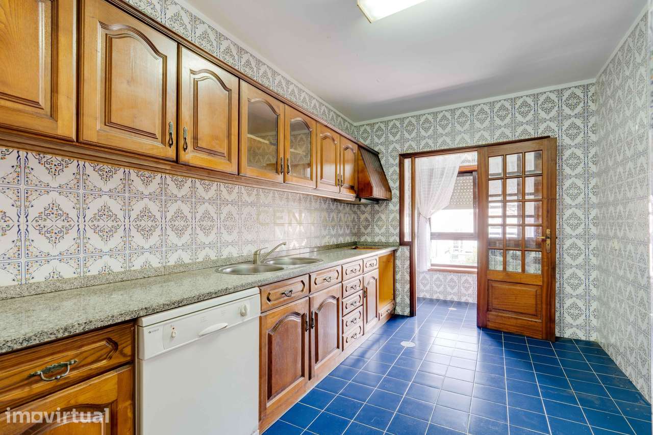 Apartamento T3 no Coração de Espinho: Localização Privilegiada e proxi - Grande imagem: 3/20