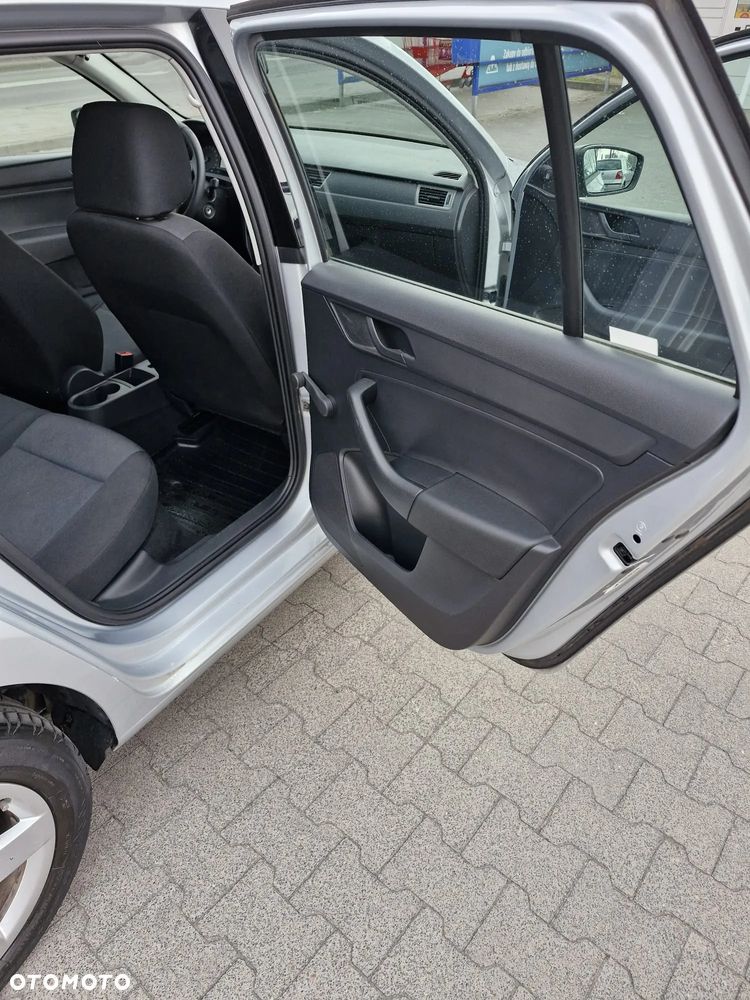 Skoda RAPID 1.6 TDI DPF Active Max - 17