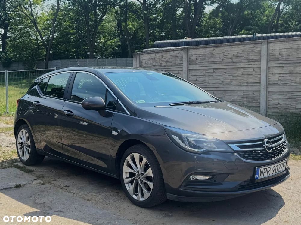 Opel Astra - 2