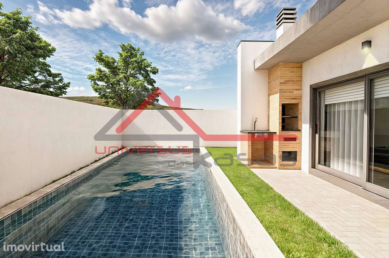 Moradia Nova Isolada V4 com Piscina e Jardim em Fernão Ferro - Grande imagem: 3/18