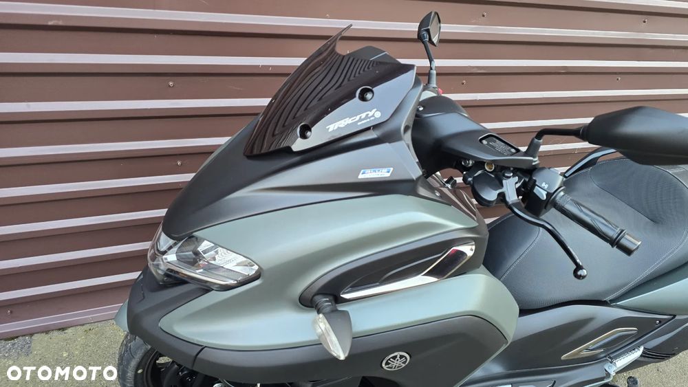 Yamaha Tricity - 25