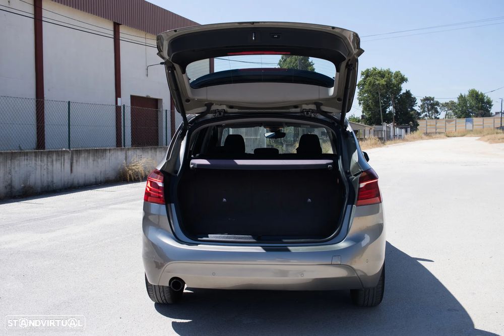 BMW 216 Active Tourer d Advantage - 23