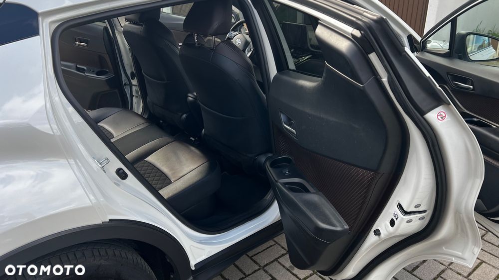 Toyota C-HR 1.8 Hybrid Prestige - 24
