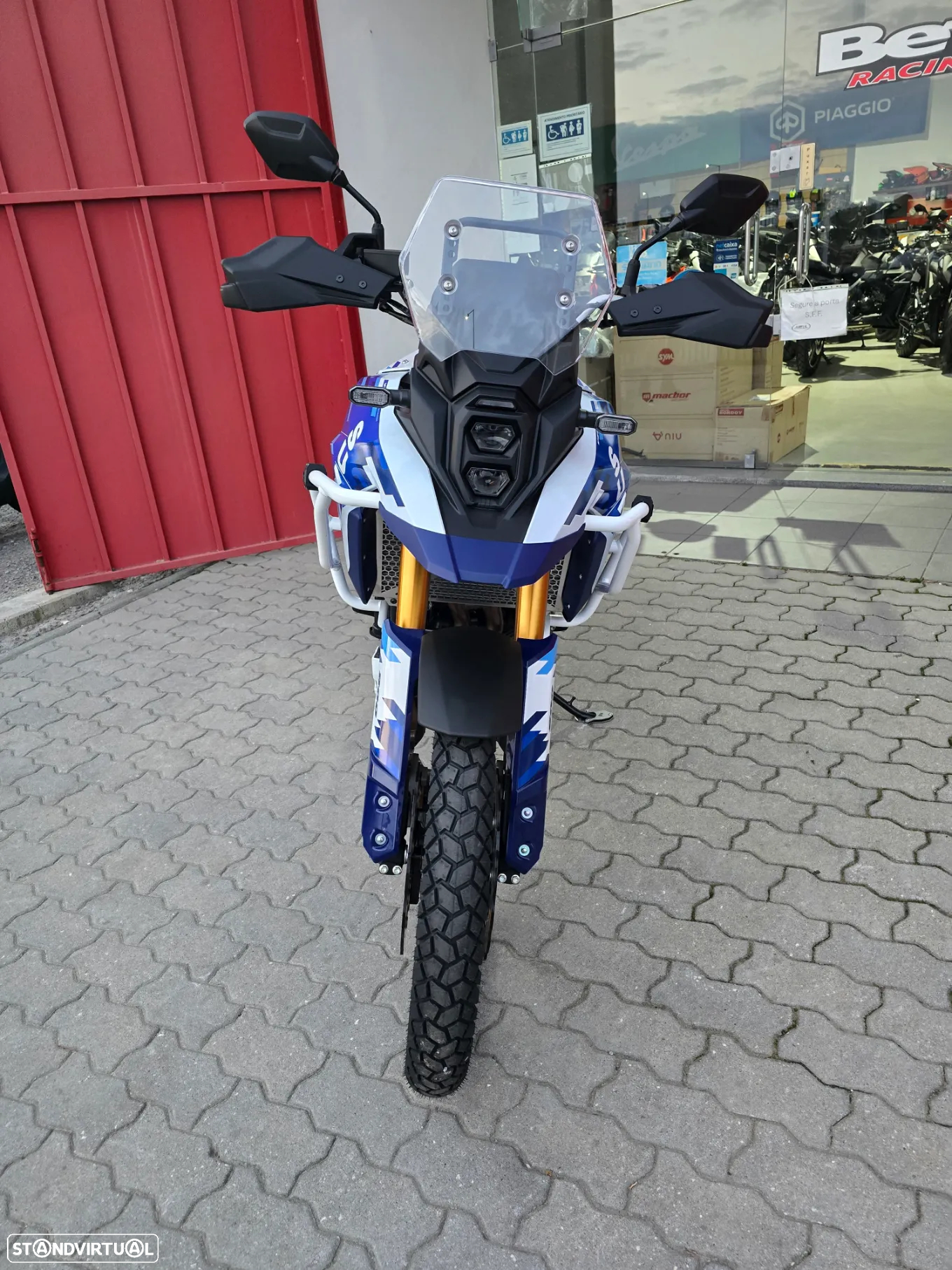 Suzuki DL DL 800 Heritage - 5