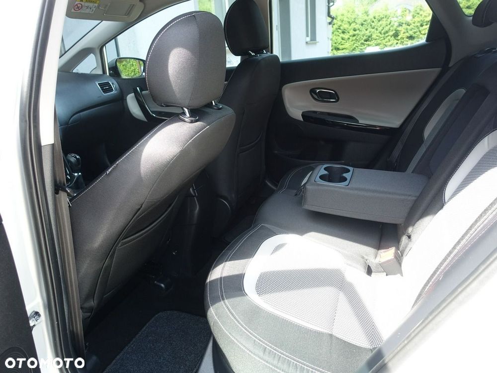 Kia Ceed - 15