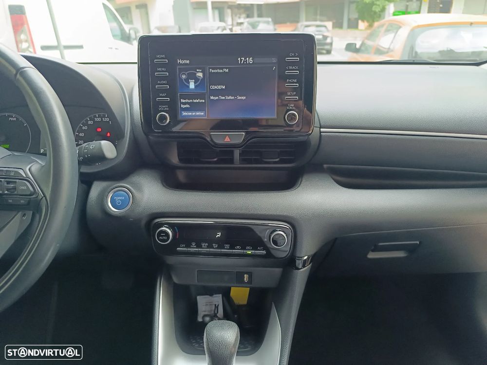 Toyota Yaris 1.5 HDF Exclusive - 25