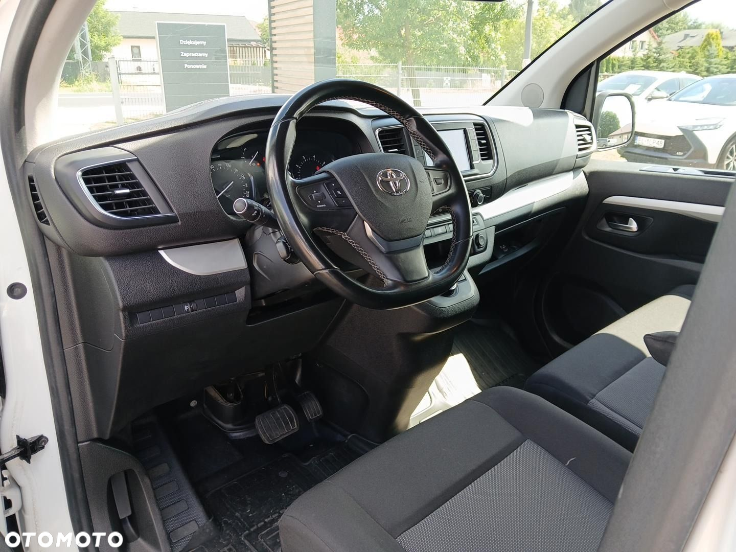 Toyota Proace Verso 2.0 D4-D Long Business - 26