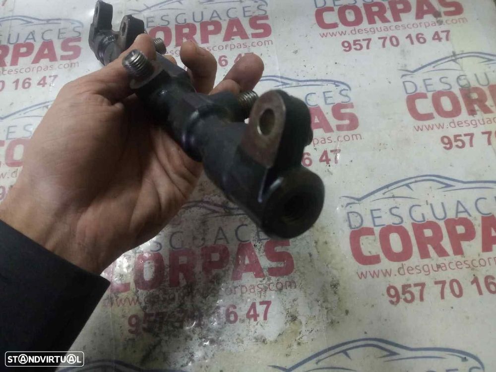 RAMPA INJETORA FORD TRANSIT FURGÃO 2005 -R9144Z050B - 4