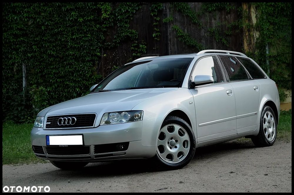 Audi A4 Avant - 10