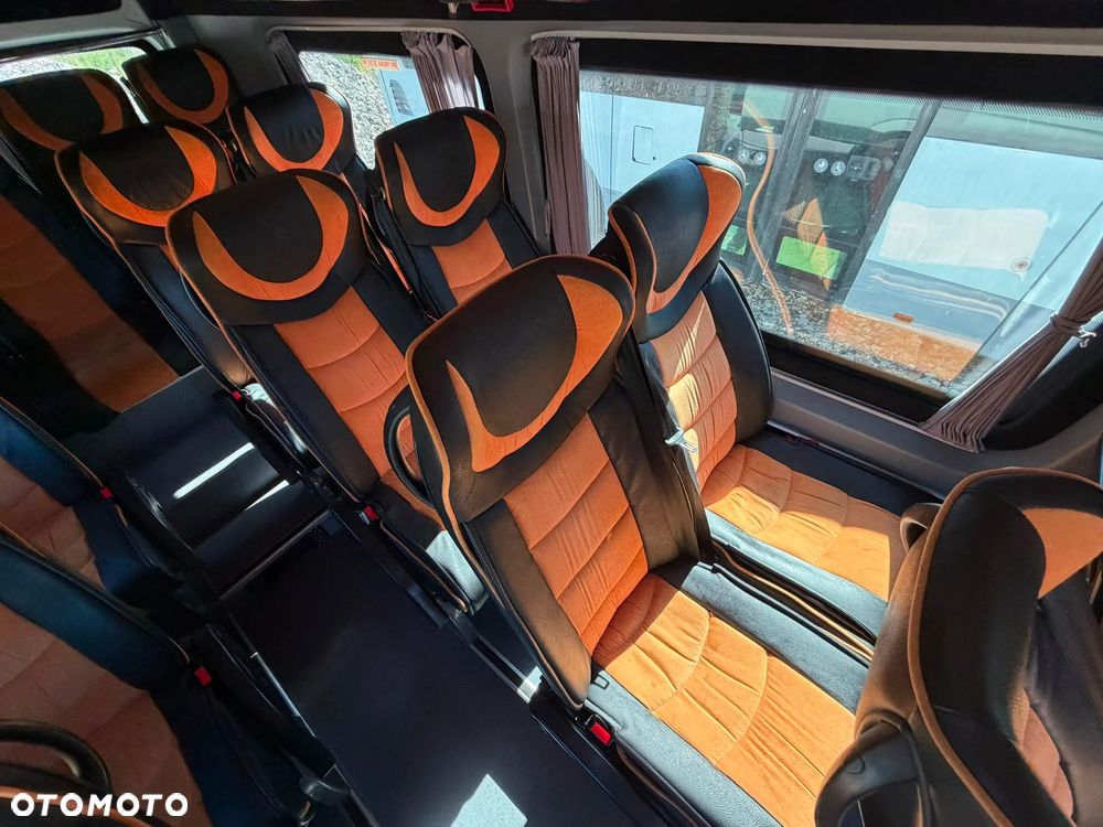 Mercedes-Benz Sprinter 516 - 17