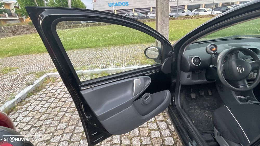 Toyota Aygo 1.0 Plus Sport Pack - 7